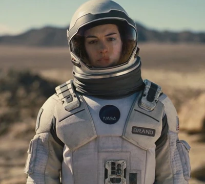 Anne Hathaway biến hóa như thế nào qua từng vai diễn?