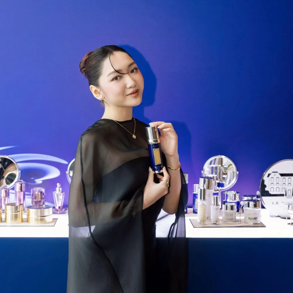 Chloe Nguyễn tại sự kiện làm đẹp.