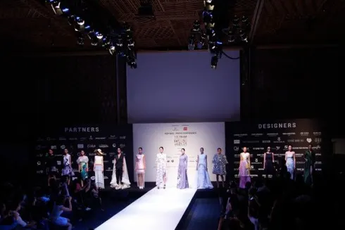 Tuần lễ thời trang quốc tế Việt Nam 2016 chính thức trở lại elle Vietnam 07