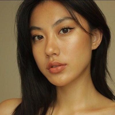 Haley Kim beauty blogger nổi tiếng đến từ Hàn Quốc