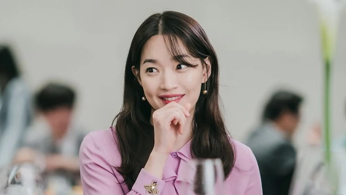 Shin Min Ah trẻ trung, xinh xắn trong Hometown Cha-Cha-Cha