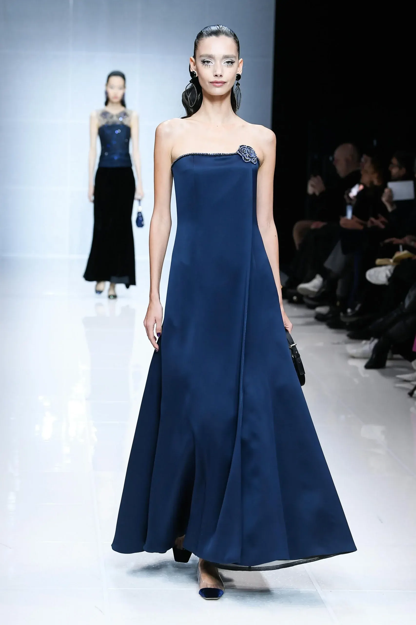 GIORGIO ARMANI đầm xanh navy