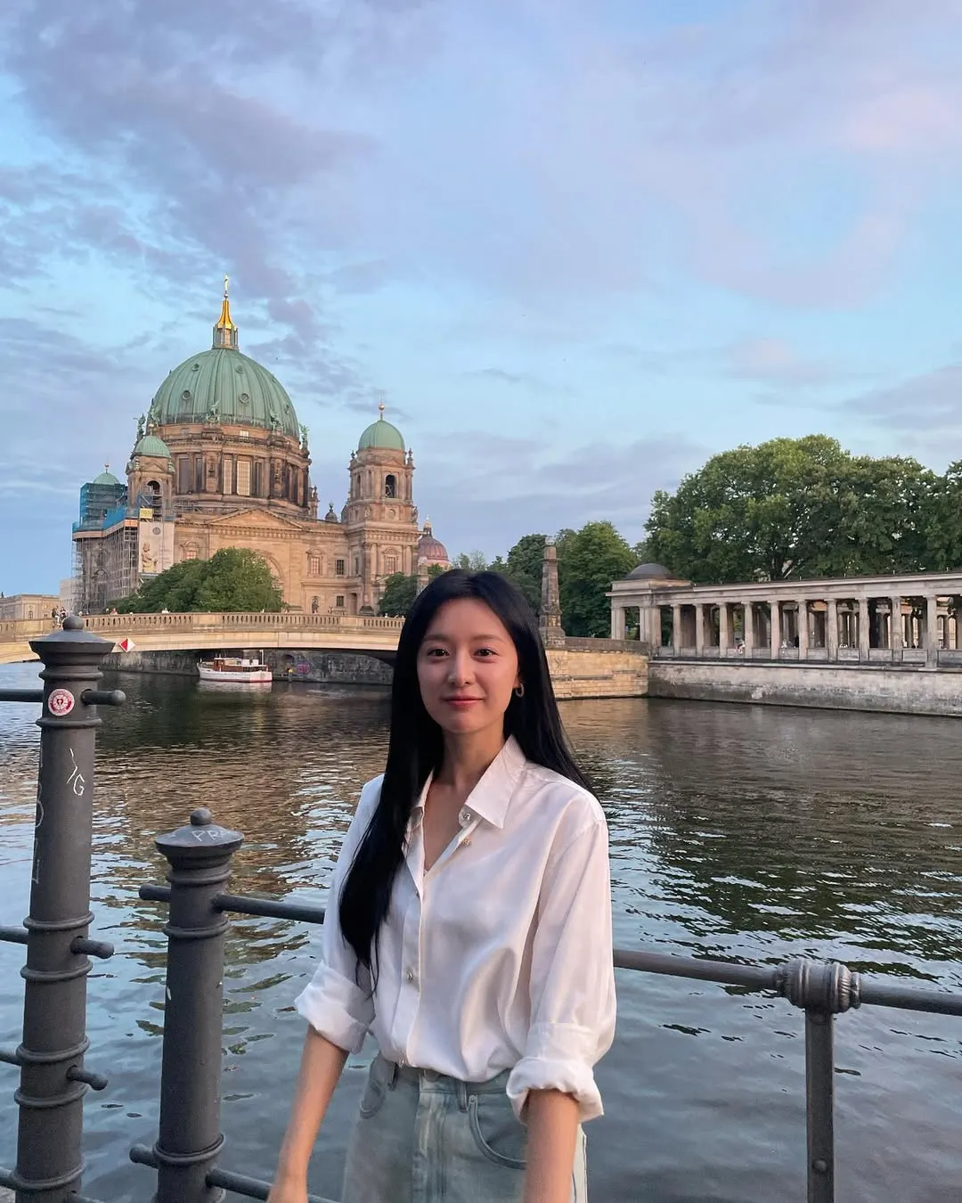 áo sơ mi quần jeans 