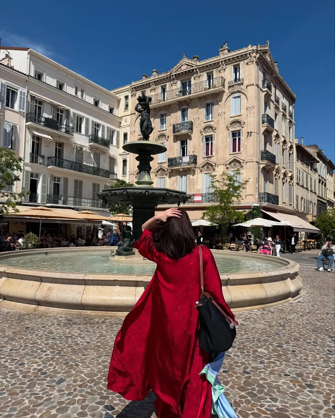Kaity diện thương hiệu Việt tại Cannes 