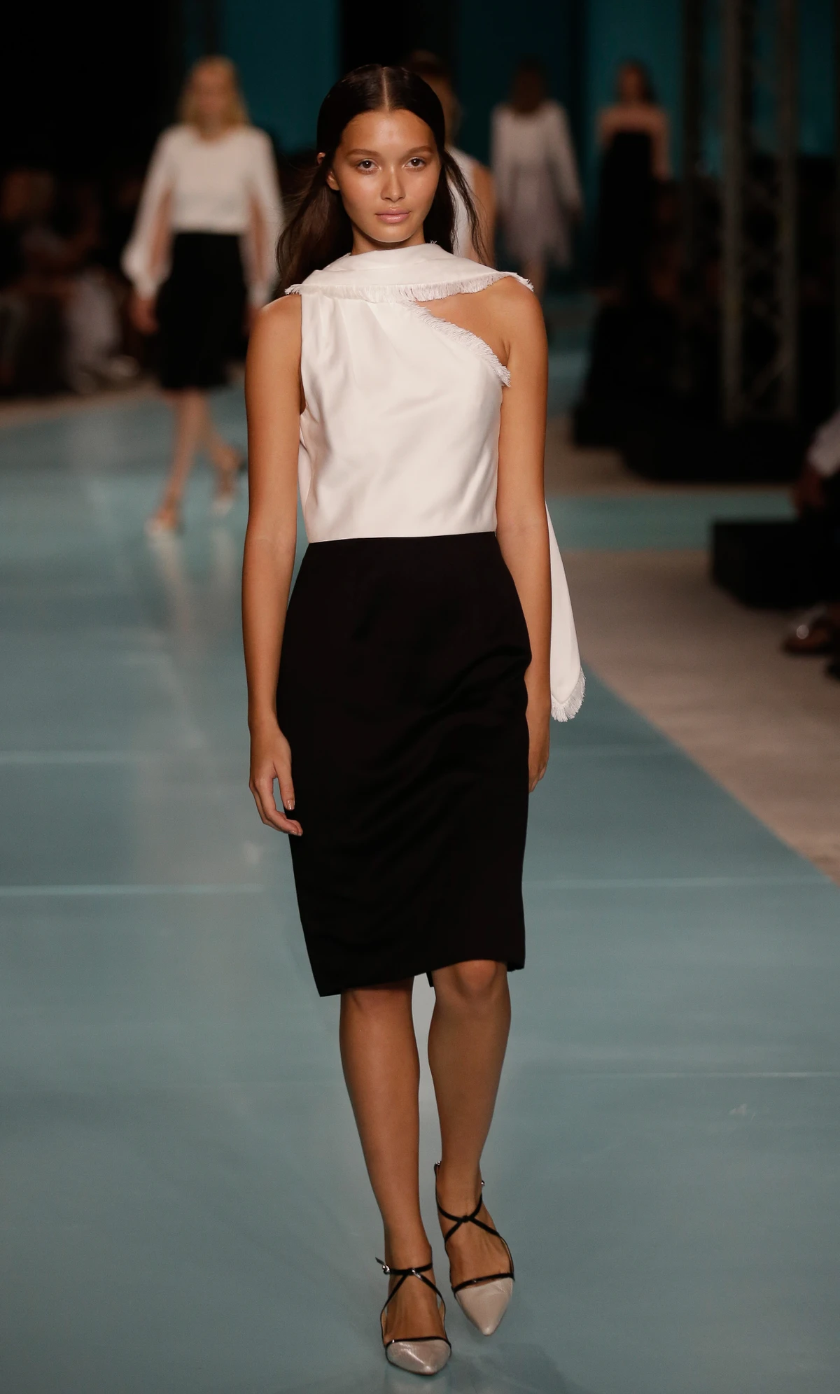 Tuần lễ Thời trang ELLE Thailand Xuân Hè 2016