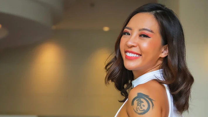 giảm mỡ bụng theo bài tập của Hana Giang Anh