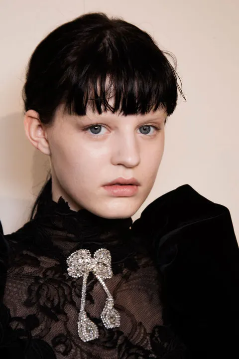 Cách trang điểm từ show GIAMBATTISTA VALLI