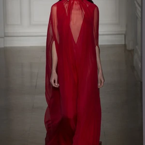 Những BST nổi bật tại tuần lễ Haute Couture Xuân-Hè 2017 - ELLE VN