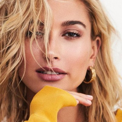 Làn da của Hailey Bieber gặp rắc rối khi cô ấy quyết định... kết hôn với Justin