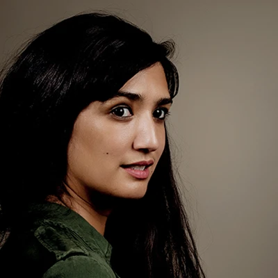 Caroline Guiela Nguyễn