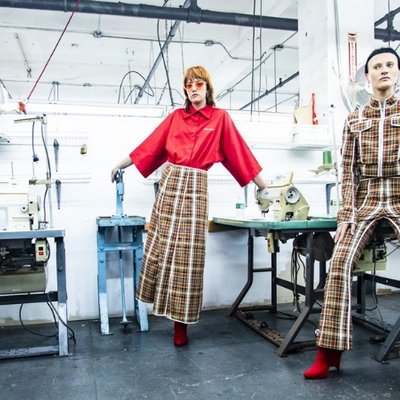 Cách mạng văn hóa & phong cách thời trang unisex từ NTK Trung Quốc tại Tuần lễ thời trang New York
