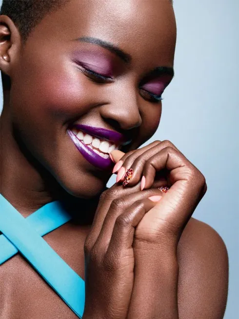 Bí quyết làm đẹp “đẹp nhất hành tinh” như Lupita Nyong’o