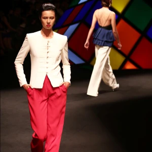 ellevn bo suu tap lam gia khang