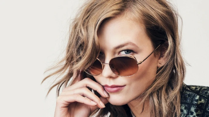 Karlie Kloss ra mắt talkshow của riêng mình, Movie Night with Karlie Kloss-ELLE Việt Nam