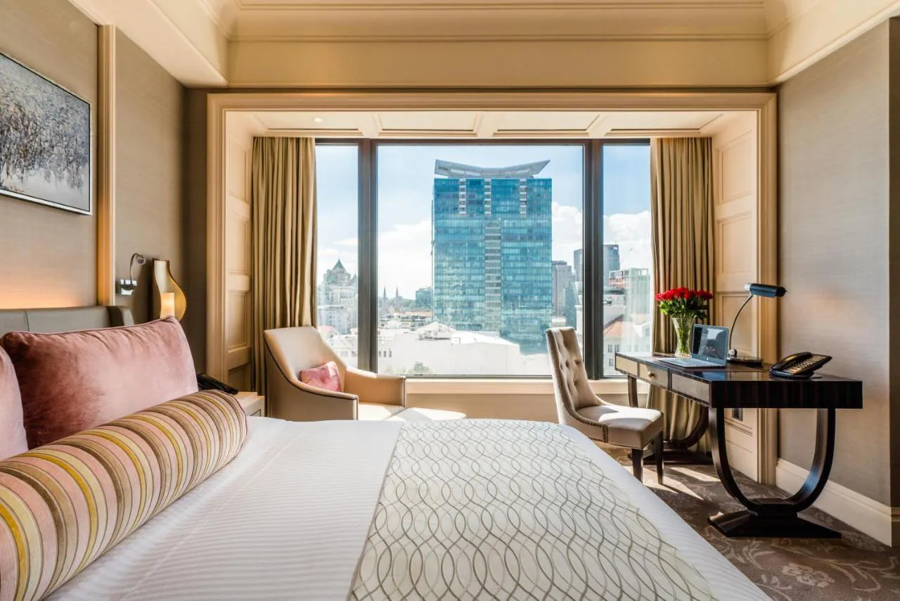 phòng nghỉ khách sạn caravelle saigon