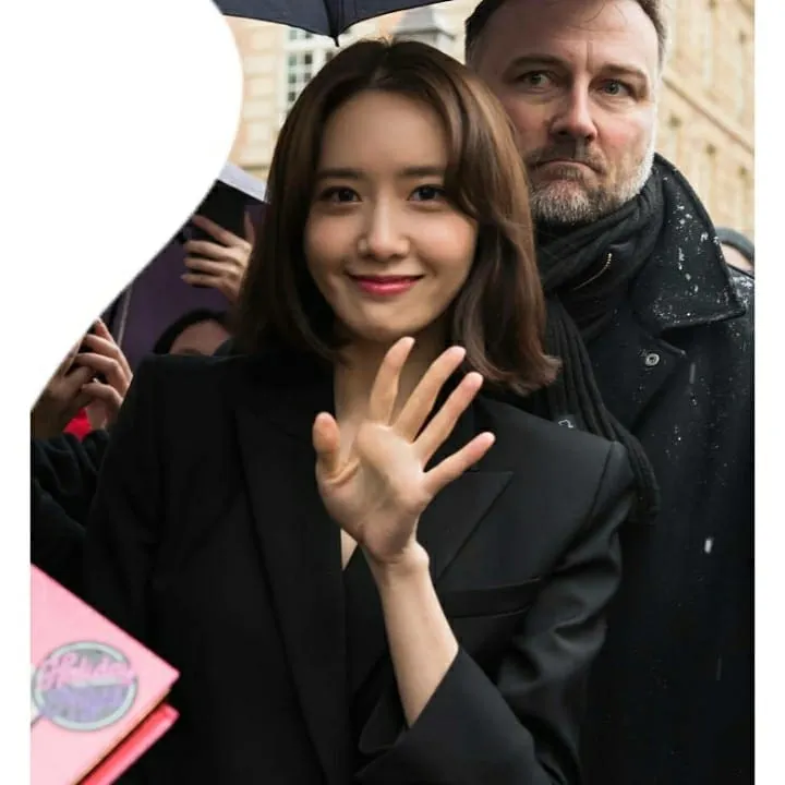 ELLE-VIET-NAM-minho-shinee-thap-tung-yoona-snsd-noi-bat-tai-show-givenchy-tai-tuan-le-thoi-trang-paris