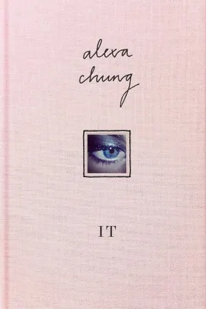 alexa-chung-IT-vogue-11jun13-pr_b-300x450