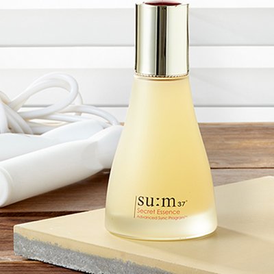 Kế hoạch chăm sóc hoàn hảo cho làn da nhạy cảm với su:m37