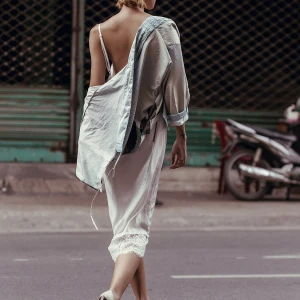 Minh Triệu cũ và mới cùng Lam giữa phố Sài Gòn