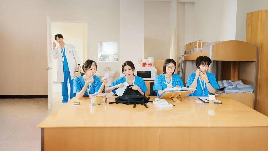 elle-top-phim-Han-nua-dau-nam-2025 (21)
