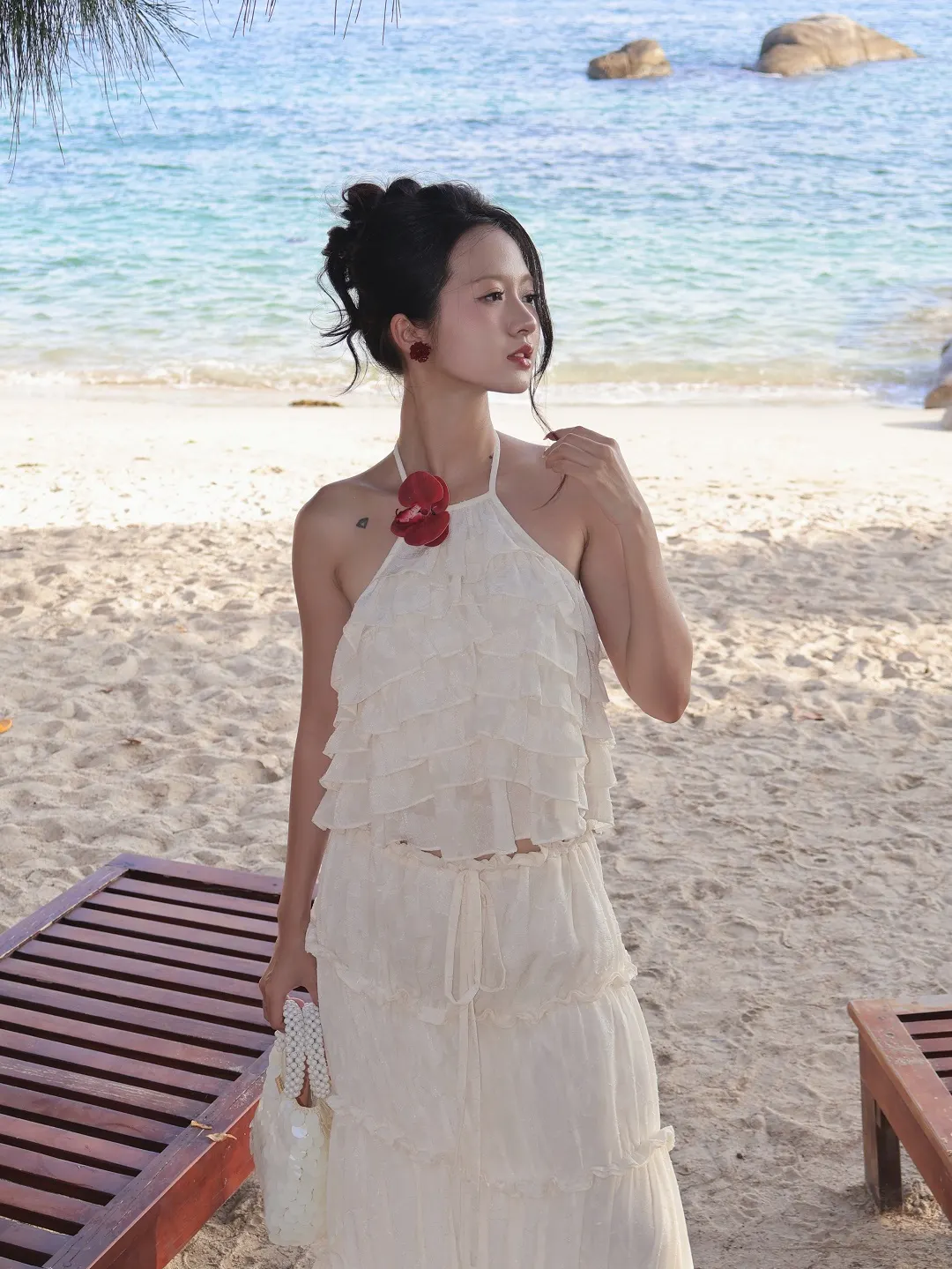 Áo yếm cổ điển