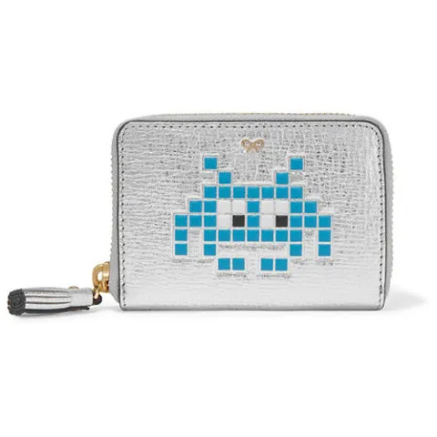 Ví cầm tay nữ hàng hiệu của Anya Hindmarch