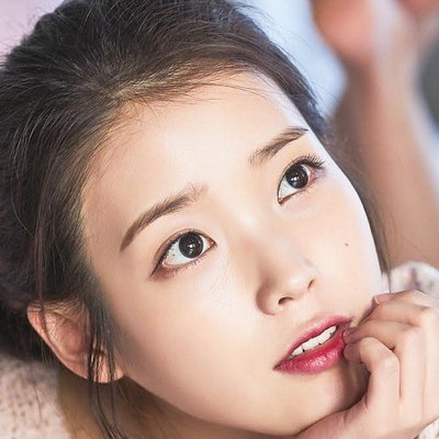 Hé lộ những bí quyết trang điểm "nhỏ mà có võ" giúp nàng giữ mãi nét thanh xuân