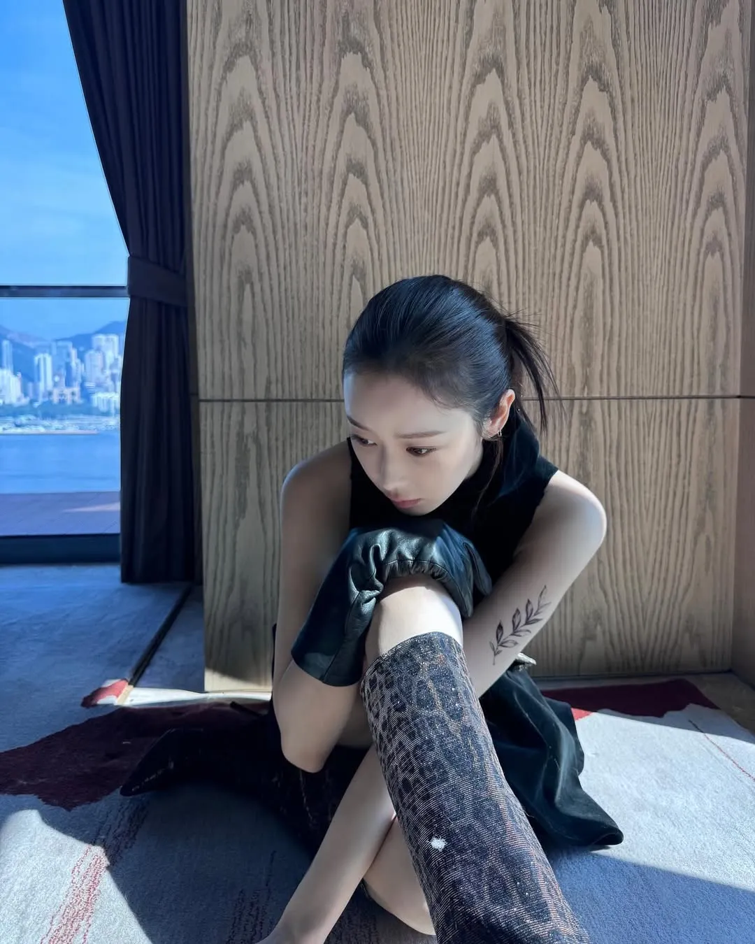 Giselle và lớp da báo