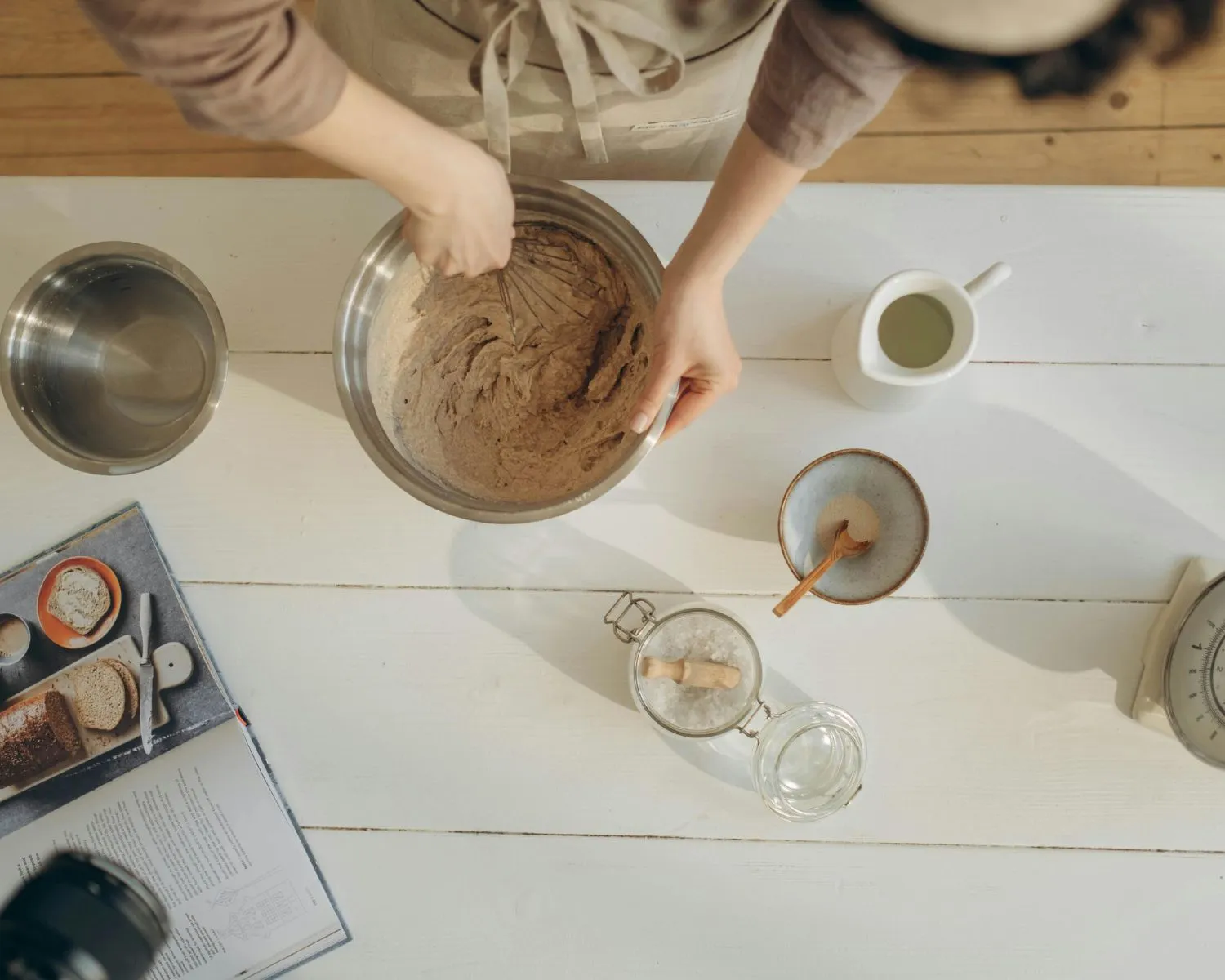 Nấu ăn khi rảnh rỗi.