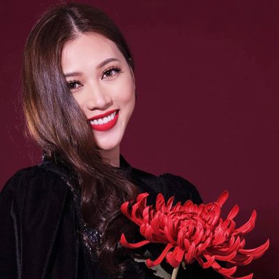 khi phụ nữ yêu bóng đá 00