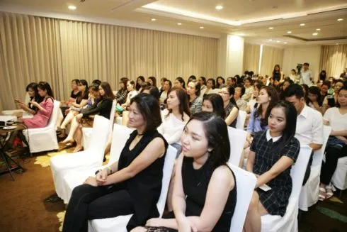Shiseido tổ chức buổi chia sẻ: Hạnh phúc sao phải đợi? ELLE VN