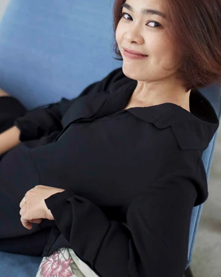 Nguyễn Thị Thắm: "Cô đơn cần được nuôi dưỡng"