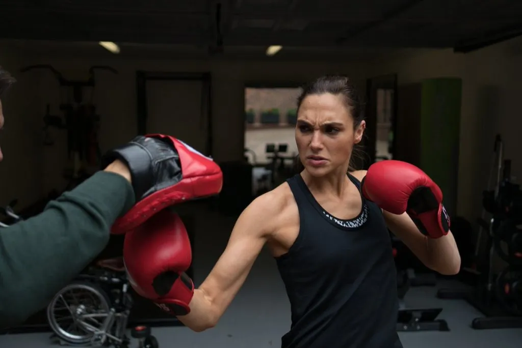 Gal Gadot và bí quyết "lột xác" thần thánh thành Wonder Woman ELLE VN