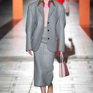 00022-prada-fall-2023-ready-to-wear-credit-gorunway