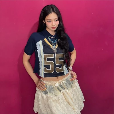Jennie BlackPink áo jersey