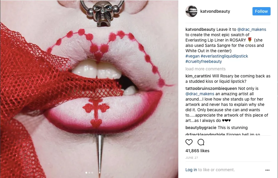 Phong cách trang điểm quái lại từ fan hâm mộ của Kat Von D