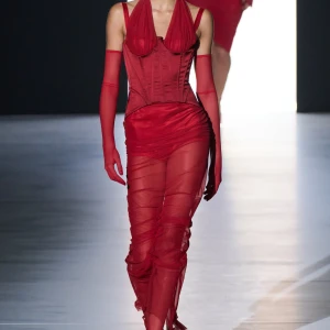 00067-dolce-e-gabbana-fall-2023-ready-to-wear-credit-gorunway