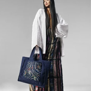 Môi điên x piktinavietnam