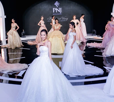PNJ & BST trang sức cưới Hạnh Phúc Vàng 2017 tại Marry Wedding Day
