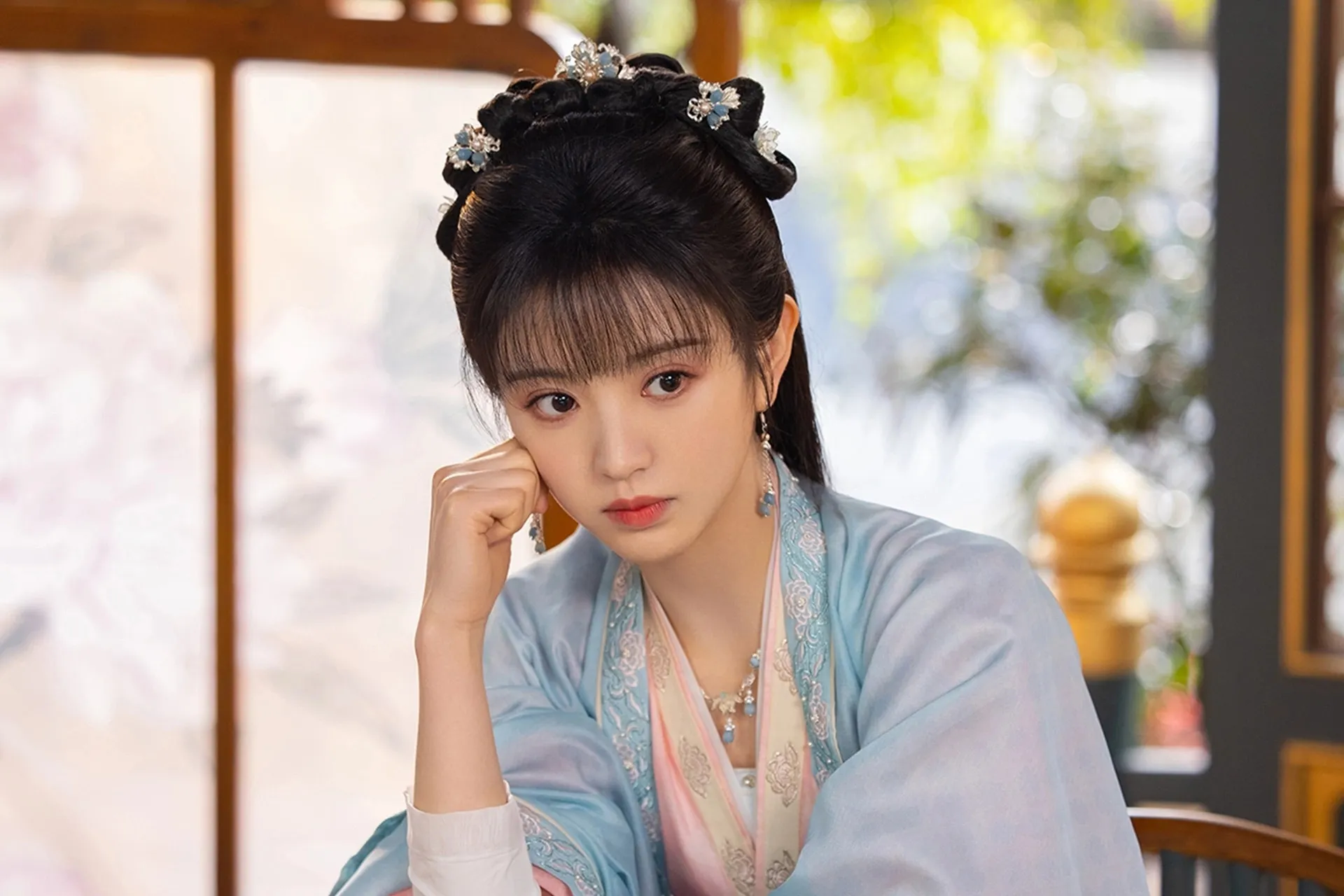 Bước ngoặt trong sự nghiệp diễn xuất của Điền Hi Vi là phim Khanh Khanh Nhật Thường.