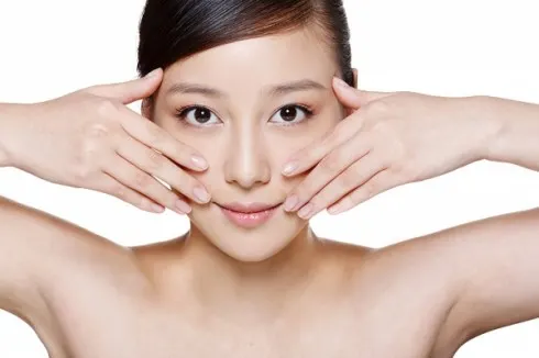 dưỡng trắng da
