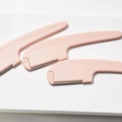 phương pháp dermaplaning