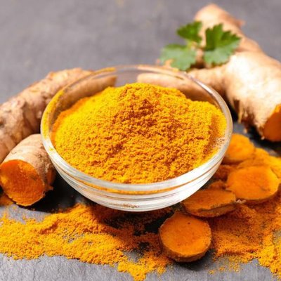 Tinh bột nghệ với những công dụng cho sức khỏe và làm đẹp
