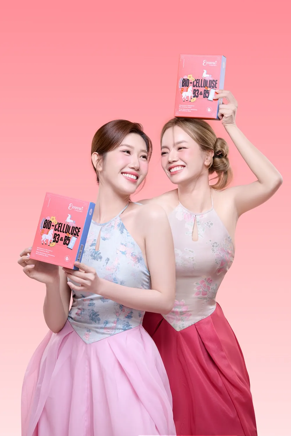 Bộ ảnh chụp Mặt nạ Tết Bính Ngọ Emmié by HappySkin