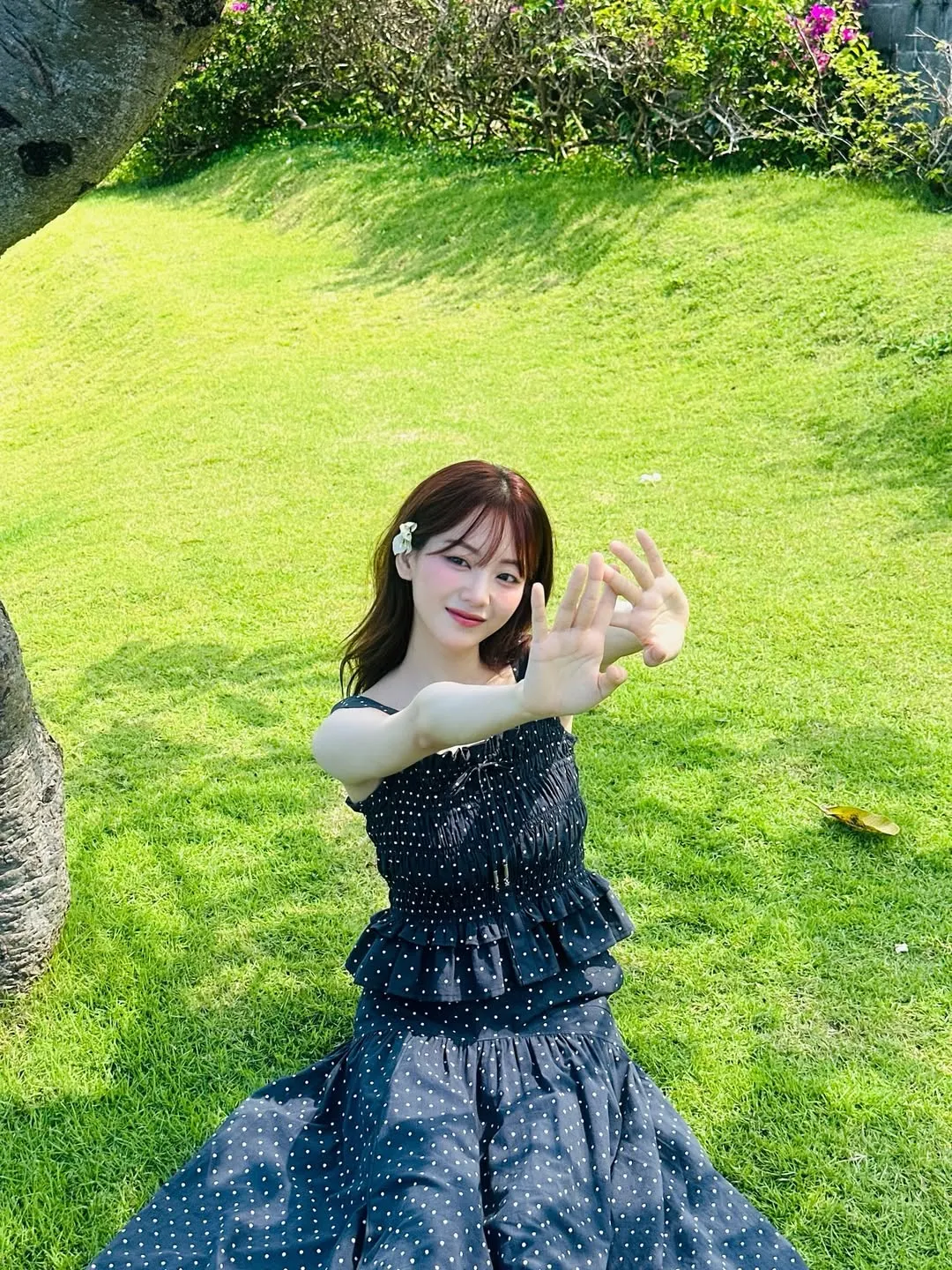 Nàng thơ Yi Hyun trong bộ váy xanh