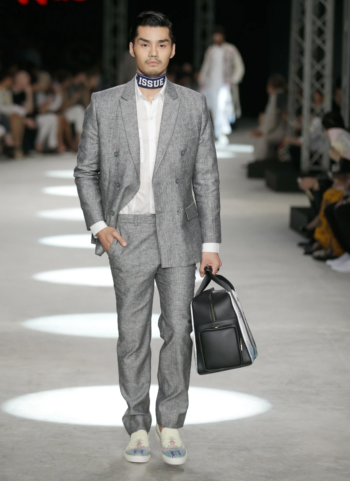 Tuần lễ Thời trang ELLE Thailand Xuân Hè 2016 ELLE VIETNAM