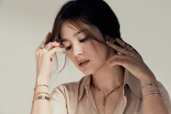 song hye kyo campaign trang suc
