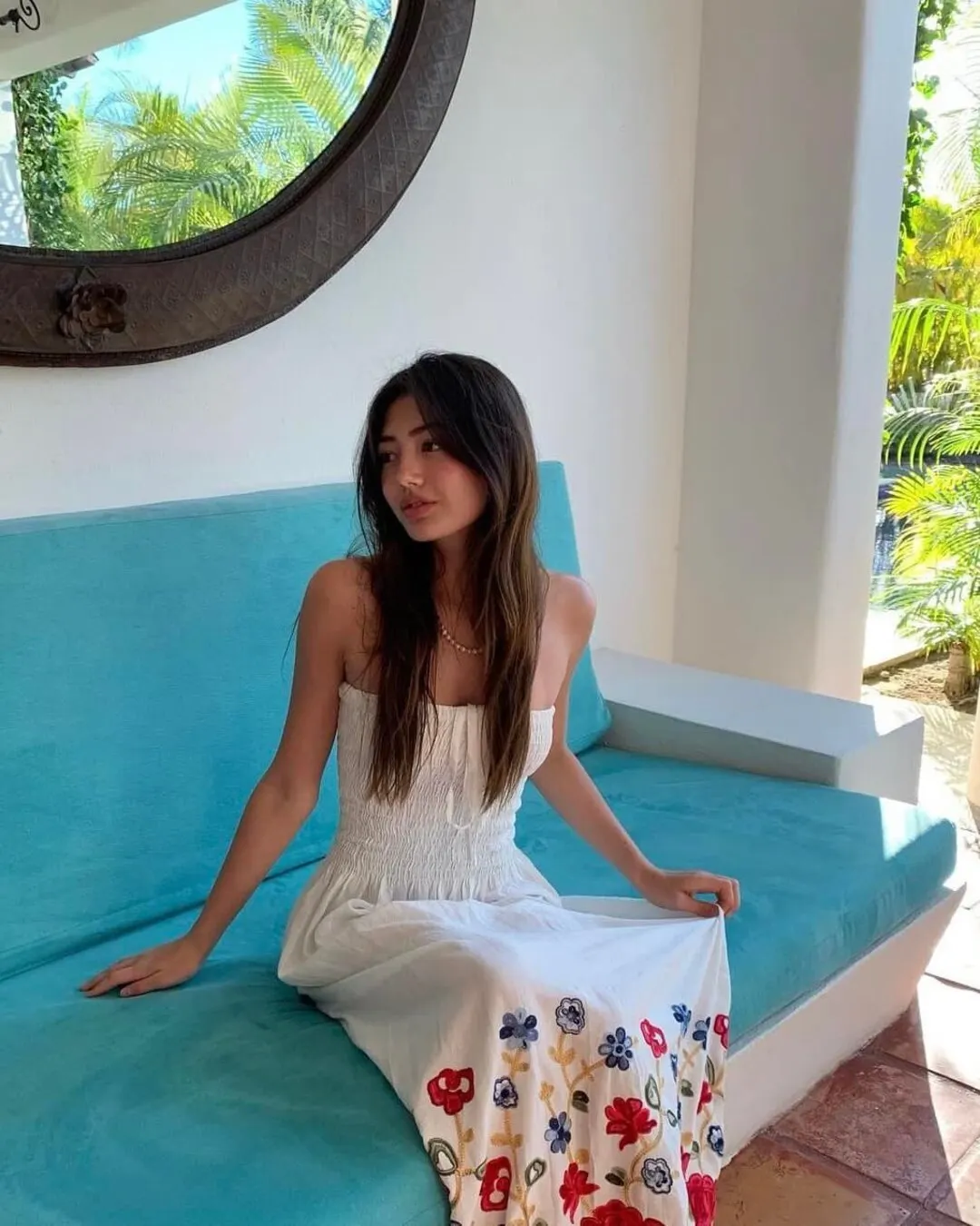 miku.martineau váy cúp ngực 