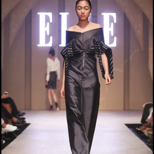 BST của NTK Nuchsuda tại ELLE Fashion Journey 2016