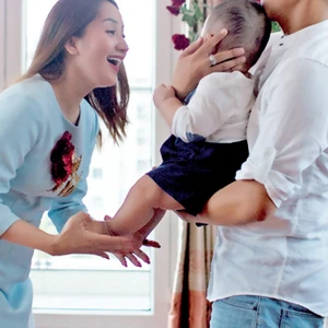 Phan Hien Khanh Thi mot ngay cua yeu